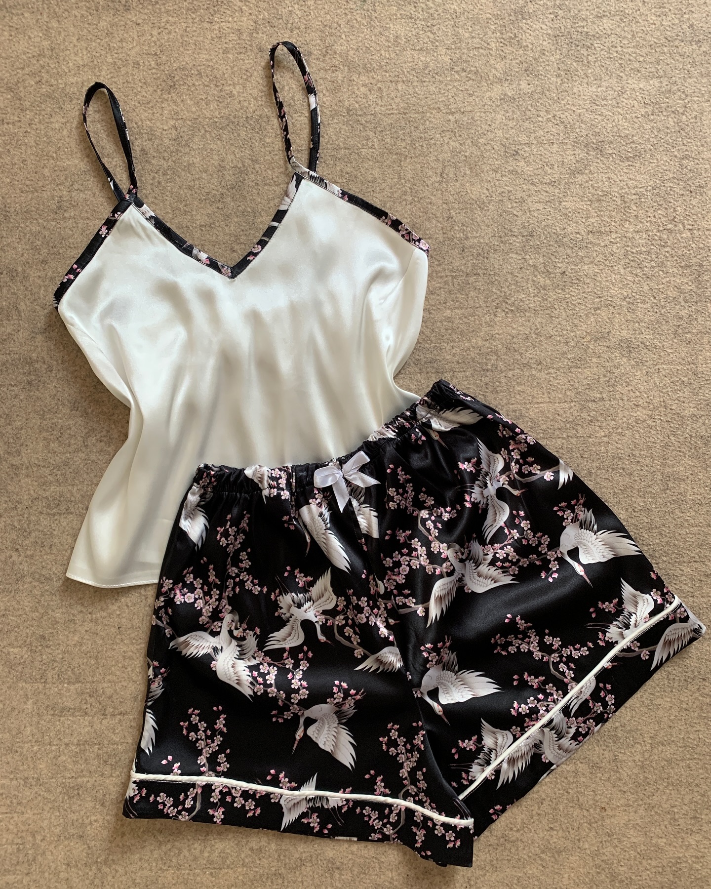 تاپ و شورتک درنا